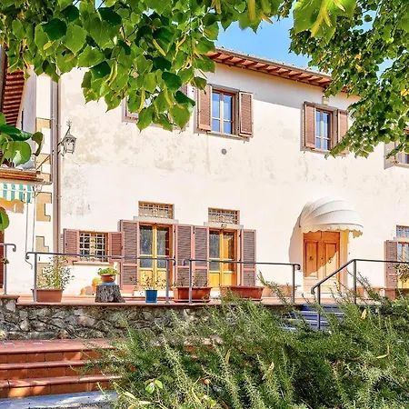 Casale - I Tre Cipressi Apartment