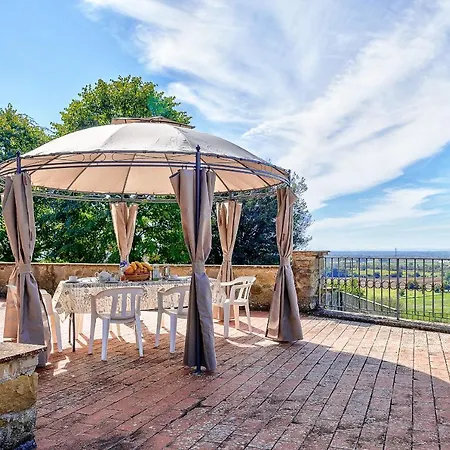 Apartment Casale - I Tre Cipressi Arezzo